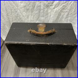 Vintage Antique Victrola Suitcase Record Player Hand Crank Portable Phonograph Vintage Antique Victrola Suitcase Record Player Hand Crank Portable Phonograph