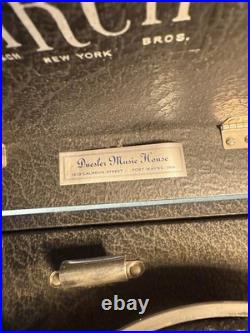 Vintage Birch Model 30 Phonograph Record Player Hand Crank, Working