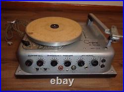 Vintage Caliphone Promenade 25V-8 Tube Record Player WithSet of Speakers. Working
