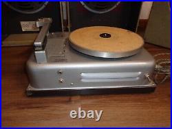 Vintage Caliphone Promenade 25V-8 Tube Record Player WithSet of Speakers. Working