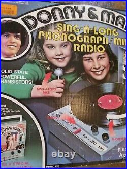 Vintage Donnie & Marie Sing a long Phonograph record player and radio with mic