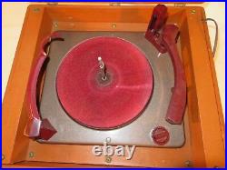 Vintage Electric Columbia Phonograph Record Player in Wooden Carrying Case #204
