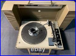 Vintage GE Wildcat V950D Portable Record Player Turntable Working Condition