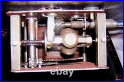 Vintage Gramophone, Fully Functional Working Phonograph, win-up record player