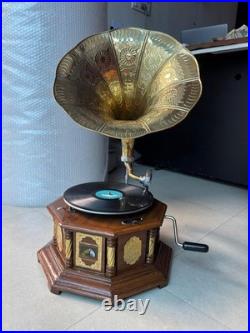 Vintage HMV Gramophone Fully Functional Working Phonograph, win-up record player Vintage HMV Gramophone Fully Functional Working Phonograph, win-up record player