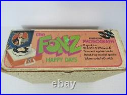 Vintage Happy Days The Fonz Phonograph Solid State Record Player with Box (Pg102C)