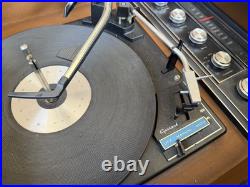 Vintage MCM 1970s Sylvania Solid State FM/AM Stereo Record Player Console NICE