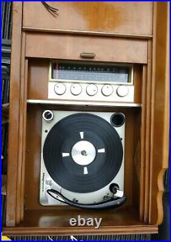Vintage Magnavox Console Stereo Am/Fm Radio Record Player