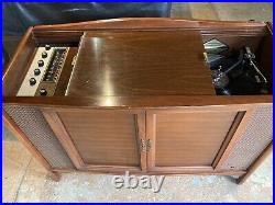Vintage Magnavox Stereo Console Record Player