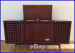 Vintage Mid Century Zenith Console with Record Player and AM/FM Tuner