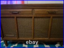 Vintage Motorola Stereophonic Highfidelity Record Player Phonograph All Tube