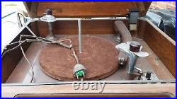 Vintage Olympic Tru-Base Tube AM radio phonograph Record player model 6-617