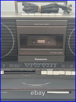 Vintage Panasonic SG-J555 Stereo System AM/FM, Cassette, Record Player Combo Vintage Panasonic SG-J555 Stereo System AM/FM, Cassette, Record Player Combo