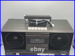 Vintage Panasonic SG-J555 Stereo System AM/FM, Cassette, Record Player Combo Vintage Panasonic SG-J555 Stereo System AM/FM, Cassette, Record Player Combo