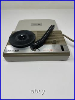 Vintage Philco Ford Portable 45 RPM Vinyl Record Player Turns On & Spins
