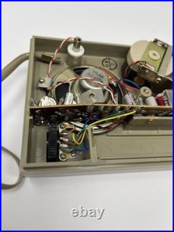 Vintage Philco Ford Portable 45 RPM Vinyl Record Player Turns On & Spins