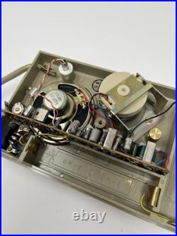 Vintage Philco Ford Portable 45 RPM Vinyl Record Player Turns On & Spins