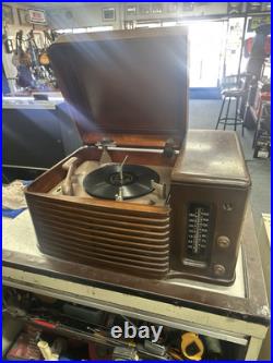 Vintage Philco Tube Radio Phonograph Model 48-1256 with record player Wood Case Vintage Philco Tube Radio Phonograph Model 48-1256 with record player Wood Case