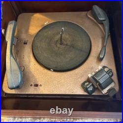 Vintage Philco Tube Radio Phonograph Model 49-1405 with record player Wood Case