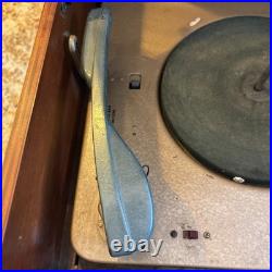 Vintage Philco Tube Radio Phonograph Model 49-1405 with record player Wood Case