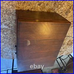 Vintage Philco Tube Radio Phonograph Model 49-1405 with record player Wood Case