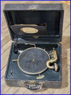 Vintage Portable Wind-Up Victrola Phonograph Talking Machine Record Player