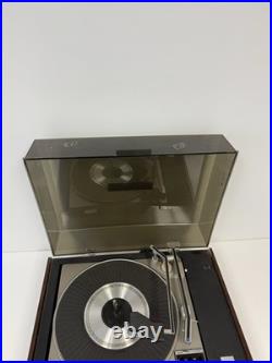 Vintage RCA VS-3000W Fully Automatic Belt-Drive Turntable Record Player