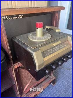 Vintage RCA Victor Victrola Record Radio Phonograph Player A-108 for Restore Vintage RCA Victor Victrola Record Radio Phonograph Player A-108 for Restore