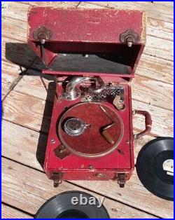 Vintage ROXY Portable Hand Crank Phonograph Record Player in Working Condition