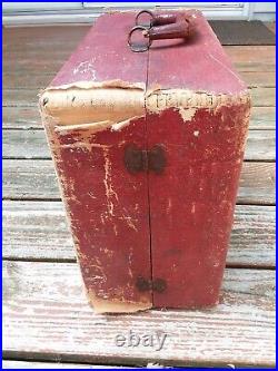 Vintage ROXY Portable Hand Crank Phonograph Record Player in Working Condition