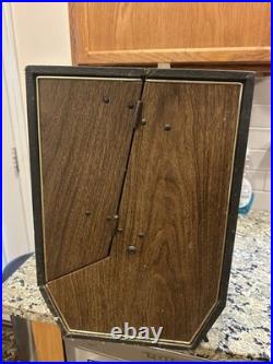 Vintage Silverton 8238 Phonograph record Player