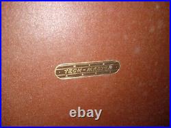 Vintage Techmaster Portable Record Player Phonograph 78 Vinyls Turntable Antique Vintage Techmaster Portable Record Player Phonograph 78 Vinyls Turntable Antique