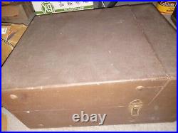 Vintage Techmaster Portable Record Player Phonograph 78 Vinyls Turntable Antique Vintage Techmaster Portable Record Player Phonograph 78 Vinyls Turntable Antique