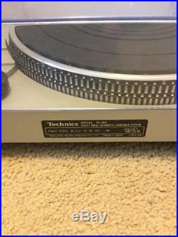 Vintage Technics Japan SL-D2 Direct Drive Automatic Turntable Record Player