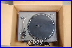 Vintage Technics SL-1500 turntable record player no headshell