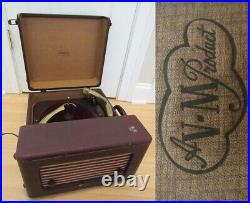 Vintage V-M Voice of Music Phonograph record player TRI-O-MATIC 1950's Vintage V-M Voice of Music Phonograph record player TRI-O-MATIC 1950's