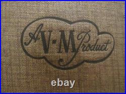 Vintage V-M Voice of Music Phonograph record player TRI-O-MATIC 1950's Vintage V-M Voice of Music Phonograph record player TRI-O-MATIC 1950's