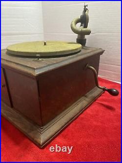 Vintage Victor Victrola Phonograph VV IV Talking Machine Record Player
