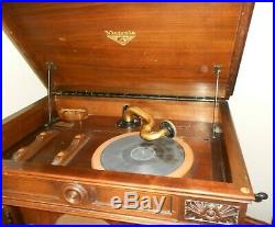 Vintage Victor Victrola Record Player VV 8-30 51646