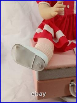 Vintage Westinghouse Saranade Doll With Record Player Phonograph In Original Box