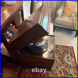 Vintage Wood Cabinet Phonograph Record Player with Horn & Lid, Acoustic Style
