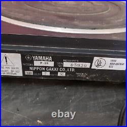 Vintage Yamaha P-26 Full Auto Direct Drive Turntable Record Player Nippon Gakki
