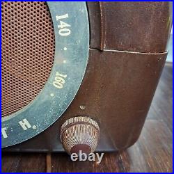 Vintage Zenith Cobra Matic Bakelite Tube Radio Phonograph Record Player J664