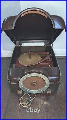 Vintage Zenith Cobra Matic Bakelite Tube Radio Phonograph Record Player J664