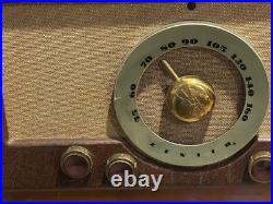 Vintage Zenith Phonograph Cobra Matic Turntable Radio & Record Player VIDEO