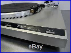 Vintage hifi record player Technics SL-Q3 +. 207C System direct drive turntable