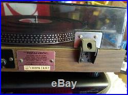 Vintage original Realistic LAB 400 record player turntable WithDustcover