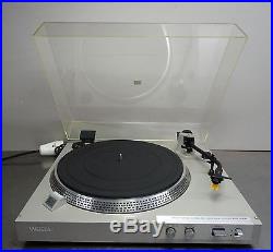 Vintage turntable Plattenspieler direct drive record player WEGA PSS 200P