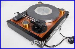 Vintage turntable Yamaha PF-800 auto lift record player
