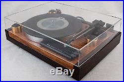 Vintage turntable Yamaha PF-800 belt driven, auto shut off record player. Video